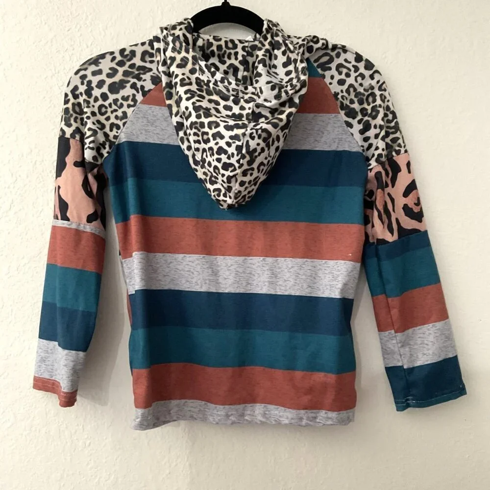 LEOPARD STRIPED LIGHTWEIGHT SOFT HOODIE